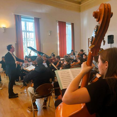 55_Orchester des Musikgymnasiums - Leitung: W. Schnirzer
